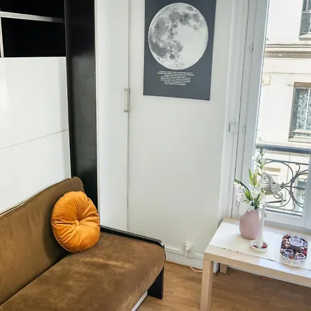 Gasthof Charming And Compact Studio-jules Joffrin - Montmartre *